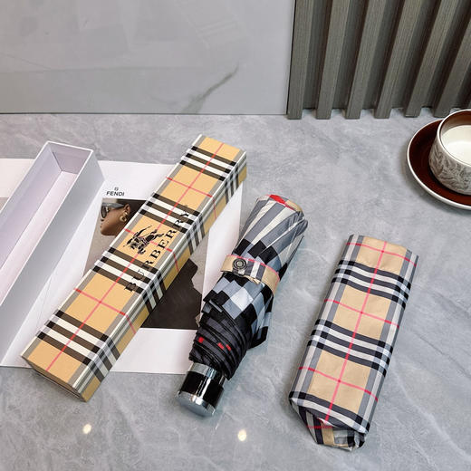 夏季特惠💰220 巴宝莉 夏季新款 手动折叠晴雨伞 商品图5