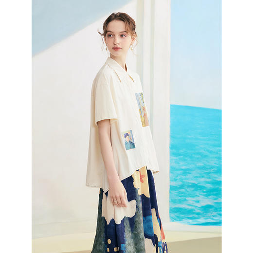 两三事梵高文艺目光悬停2025夏新款文艺风印花拼接不对称下摆衬衫 商品图3