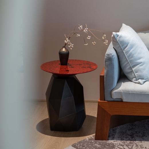 大漆观山边几 商品图0