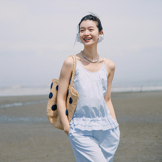 绽放女装276-255朵/【入蓝系列】设计感可调节吊带直筒打底裤套装 商品图0