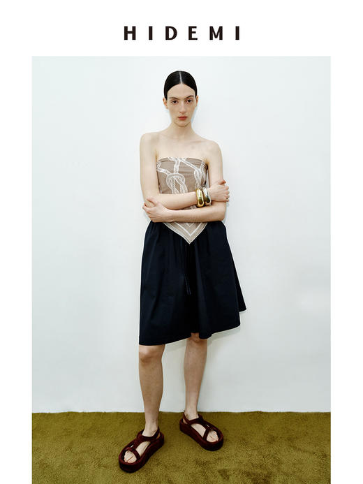 HIDEMI 度假系列极简宽松挺阔可调节橡筋抽绳款时髦中裤 商品图5