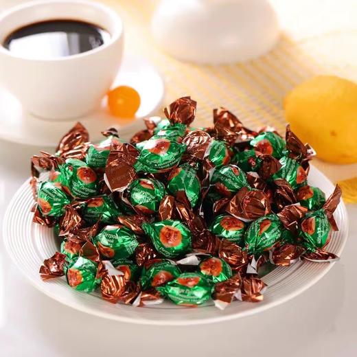 俄罗斯进口奥泽拉榛仁夹心牛奶巧克力糖果零食200g/袋 商品图1