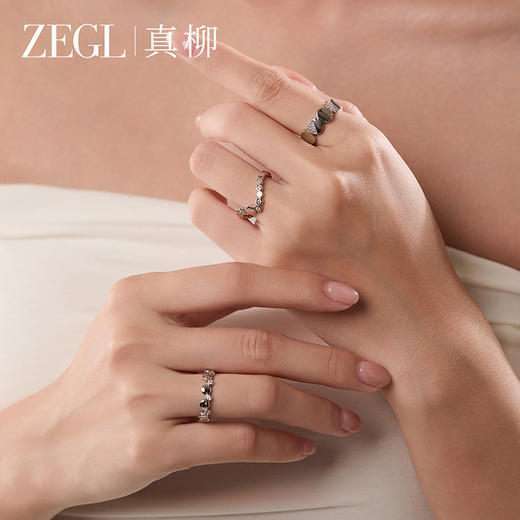 ZEGL设计师粼光系列圆形锆石戒指女小众设计轻奢时尚开口食指戒 商品图4