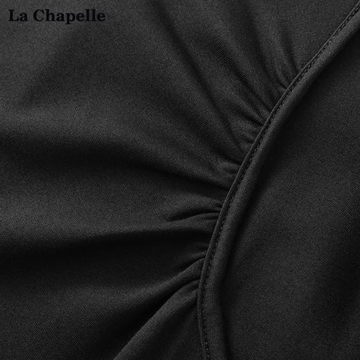 会员福利【通勤时髦小黑裙】拉夏贝尔/La Chapelle气质高级感收腰短袖开叉长款连衣裙 商品图3