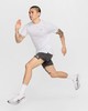 Nike 耐克Stride Dri-FIT ADV 男子速干短袖跑步上衣HV5204-100 商品缩略图6