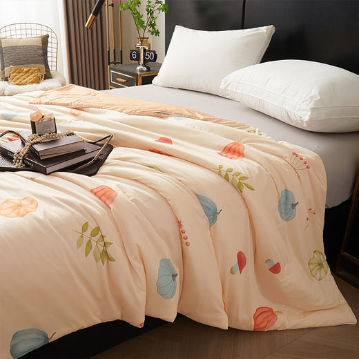 【西域楼兰凉感丝印花夏凉被凉感值1.0/冰皮被 凉感值4.0】清凉一夏 科技凉感正宗的凉感夏被 亲肤透气，吸湿排汗，让睡眠更清爽 商品图5