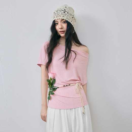 【严选】诗凡黎粉色荡领针织T恤2025夏新款浪漫甜美设计感露肩短袖上衣女7G5301411 商品图4