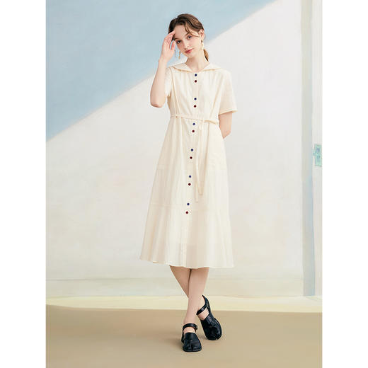 两三事 摩天派对 2025夏季新款文艺风可拆印花假领绑带连衣裙 商品图2