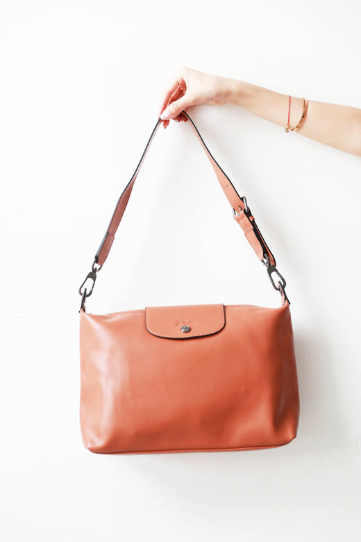 垂感法式hobo包，大容量有腔调。超好背胎牛皮复古单肩包C051388 商品图8