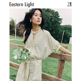 Eastern Light/乙来法式撞色线兜量小衫