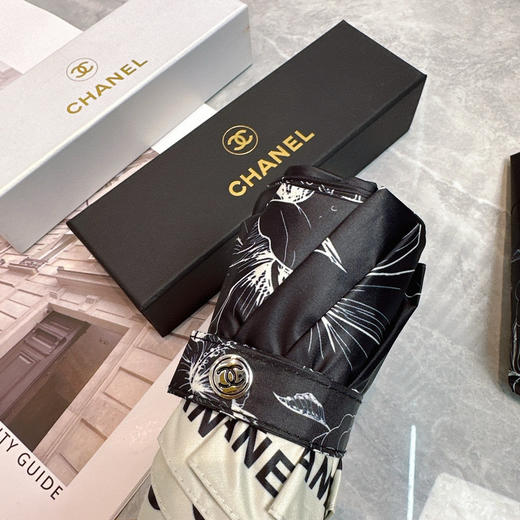 夏季特惠💰230 香奈儿 新款山茶花五折手开晴雨伞 商品图4