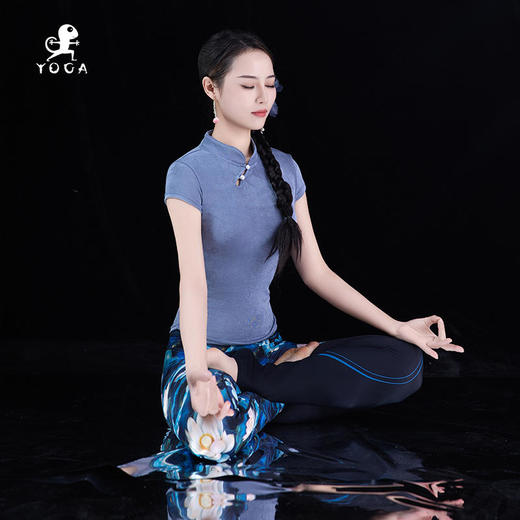 壁虎瑜伽【2505SY329】亲肤修腰短袖【3天发货】 商品图3