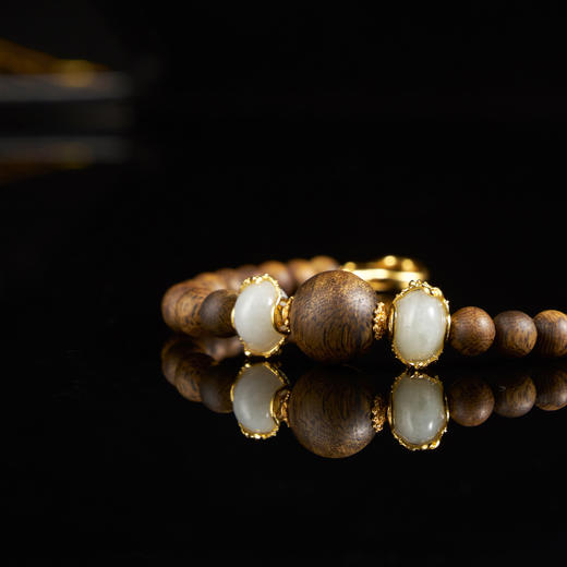 冰清玉洁沉香手串 商品图3