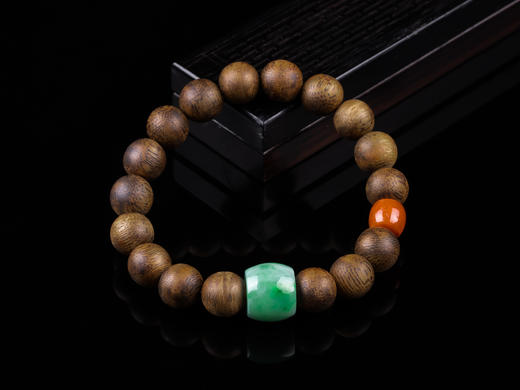 XY0329沉香+翡翠南红桶珠手串 商品图0