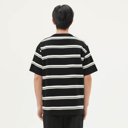 gxg.jeans男装 黑色条纹设计复古休闲宽松圆领短袖T恤 25年夏热卖 商品图3