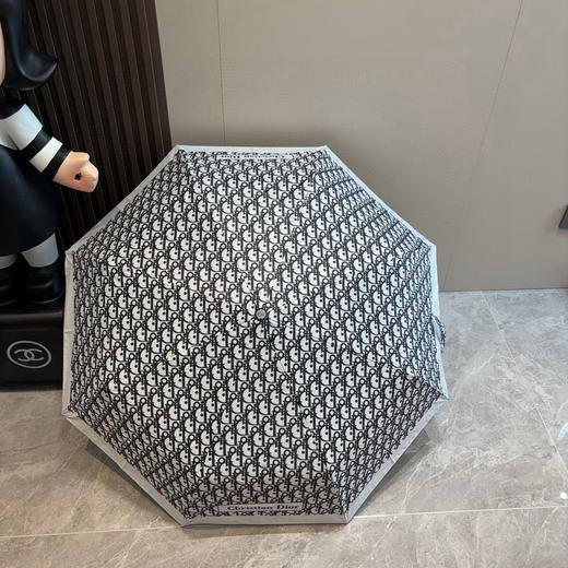 夏季特惠💰240 迪三折自动折叠晴雨伞 商品图0