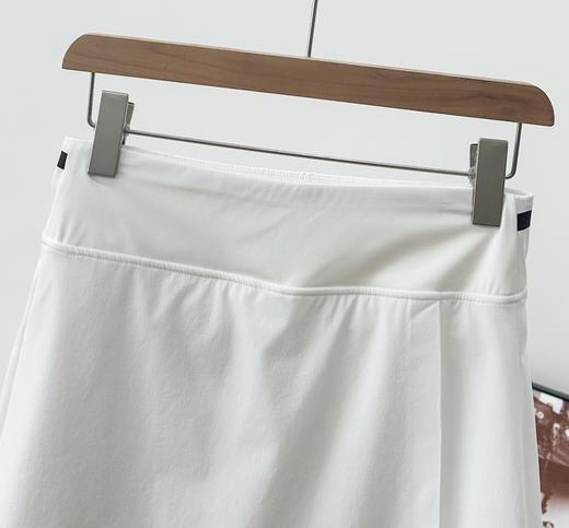 点此购买 迪桑特夏季女士运动网球短裙 QK 318316 商品图7