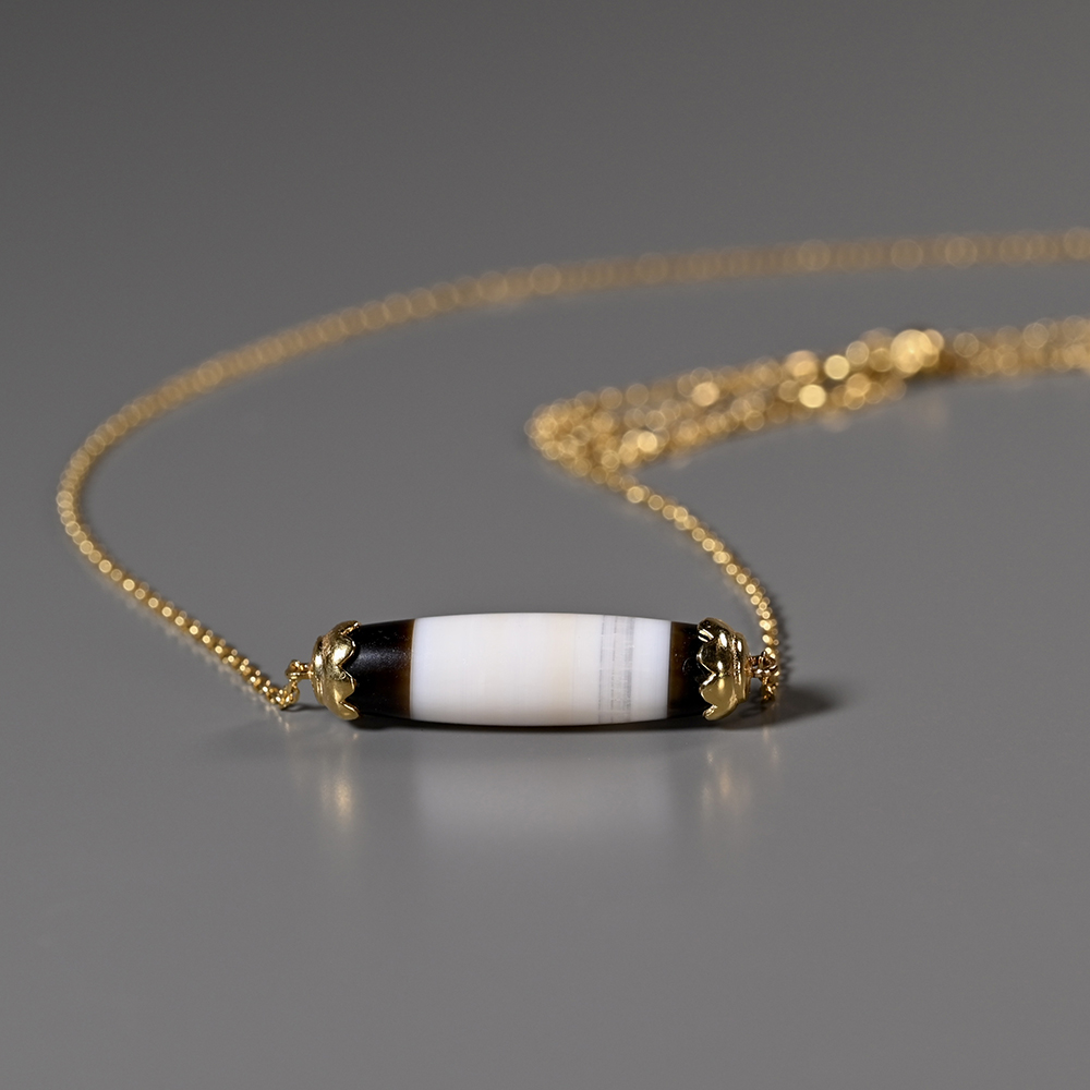 西亚高古缠丝玛瑙单珠锁骨链