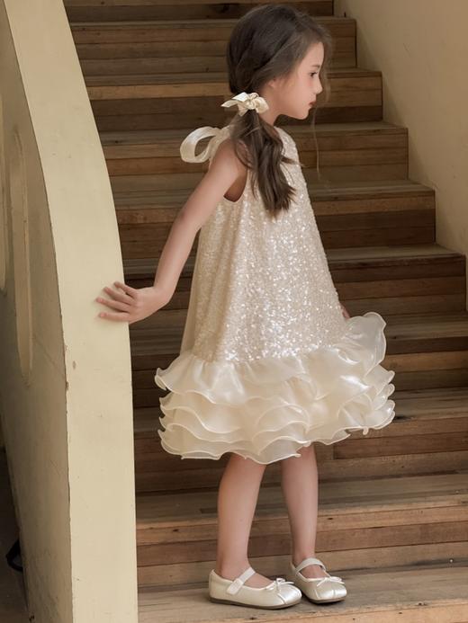 闪耀荷叶裙 商品图4