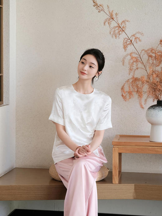 盛唐牡丹| 梅兰竹菊冠乐绉短袖上衣 商品图3