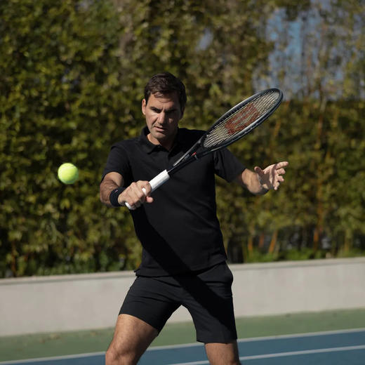 费德勒2024新系列小黑拍 WilsonRF 01 网球拍 商品图1