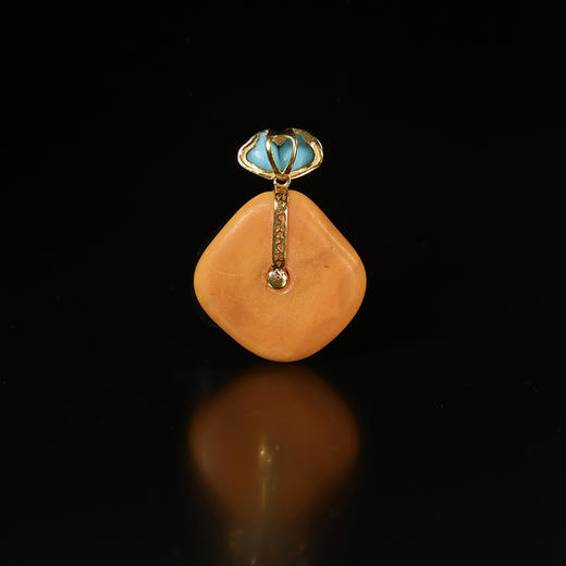 西藏清代蜜蜡+20世纪欧洲绿松石花瓣项坠 商品图1