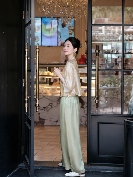 盛唐婧 |桑蚕丝时尚百搭直筒裤-浅绿色 商品图1