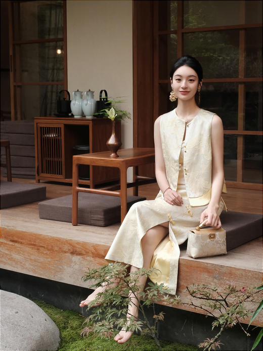 盛唐婧| 新中式真丝双色冠乐皱开叉半裙-黄色 商品图6