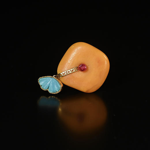 西藏清代蜜蜡+20世纪欧洲绿松石花瓣项坠 商品图2