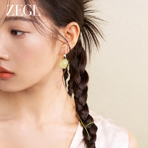ZEGL甜美可爱耳环女耳扣2024新款爆款高级感少女粉色绿色珠珠耳饰 商品图1
