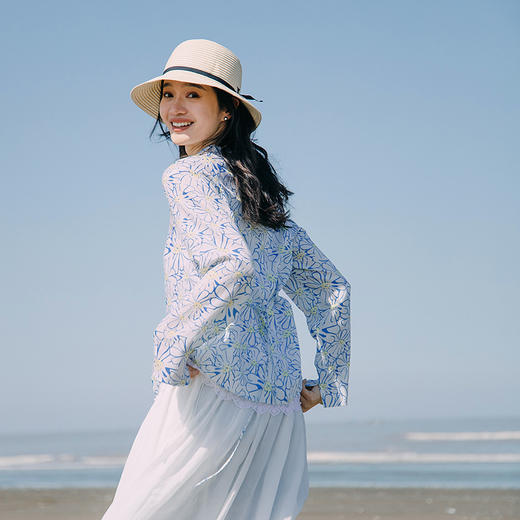 绽放294朵/【入蓝系列】雏菊亚麻竹节印花立领系带短外套防晒衫女 商品图2