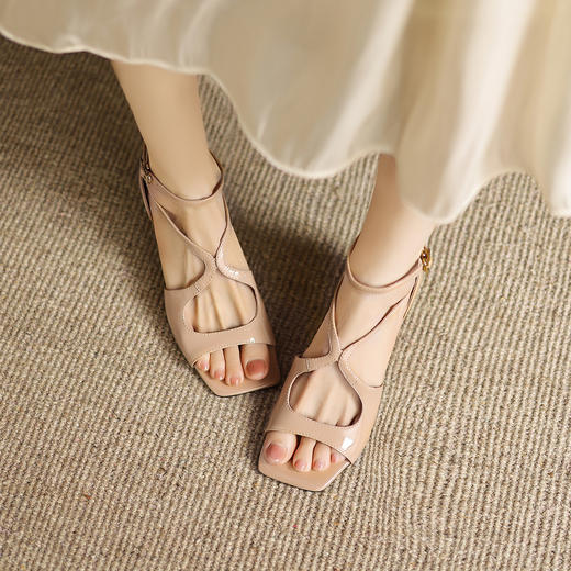 阿么手工女鞋气质法式鱼嘴真皮凉鞋2025新款交叉带性感高跟鞋6CM 商品图4