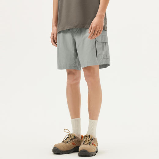 gxg.jeans男装 浅灰色户外大口袋工装宽松直筒短裤男 25年夏热卖 商品图2