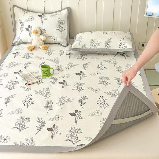 A类母婴级冰藤席冰丝凉席夏天空调三件套夏季家用可水洗折叠草席 商品图2