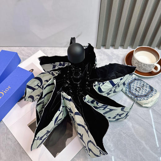 夏季特惠💰220 迪新款老花五折手开晴雨伞 商品图5