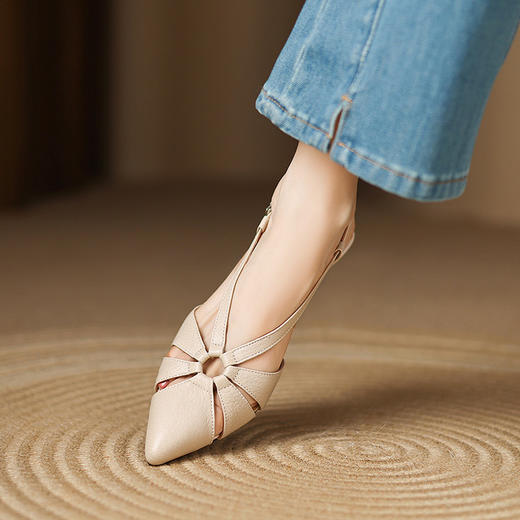 【预售5天】真皮复古罗马风编织镂空包头凉鞋女粗跟夏季后绊带仙女低跟鞋LD&7388 商品图3