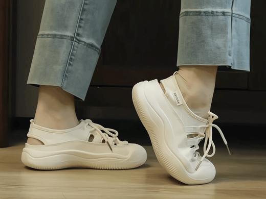 【2025年Savioke新款镂空凉鞋】可游玩、可户外爬山、可日常穿💯上脚轻便，镂空设计更透气🍃  排水效果好，脚床贴合足底，防滑设计~显腿细、好搭衣服❗️❗（48小时内发货）最 商品图2