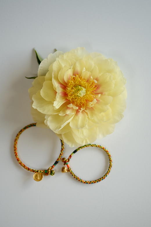 米马杂货 纯手工编制 五彩手机链 925银镀金雷锋塔与粽子 商品图5