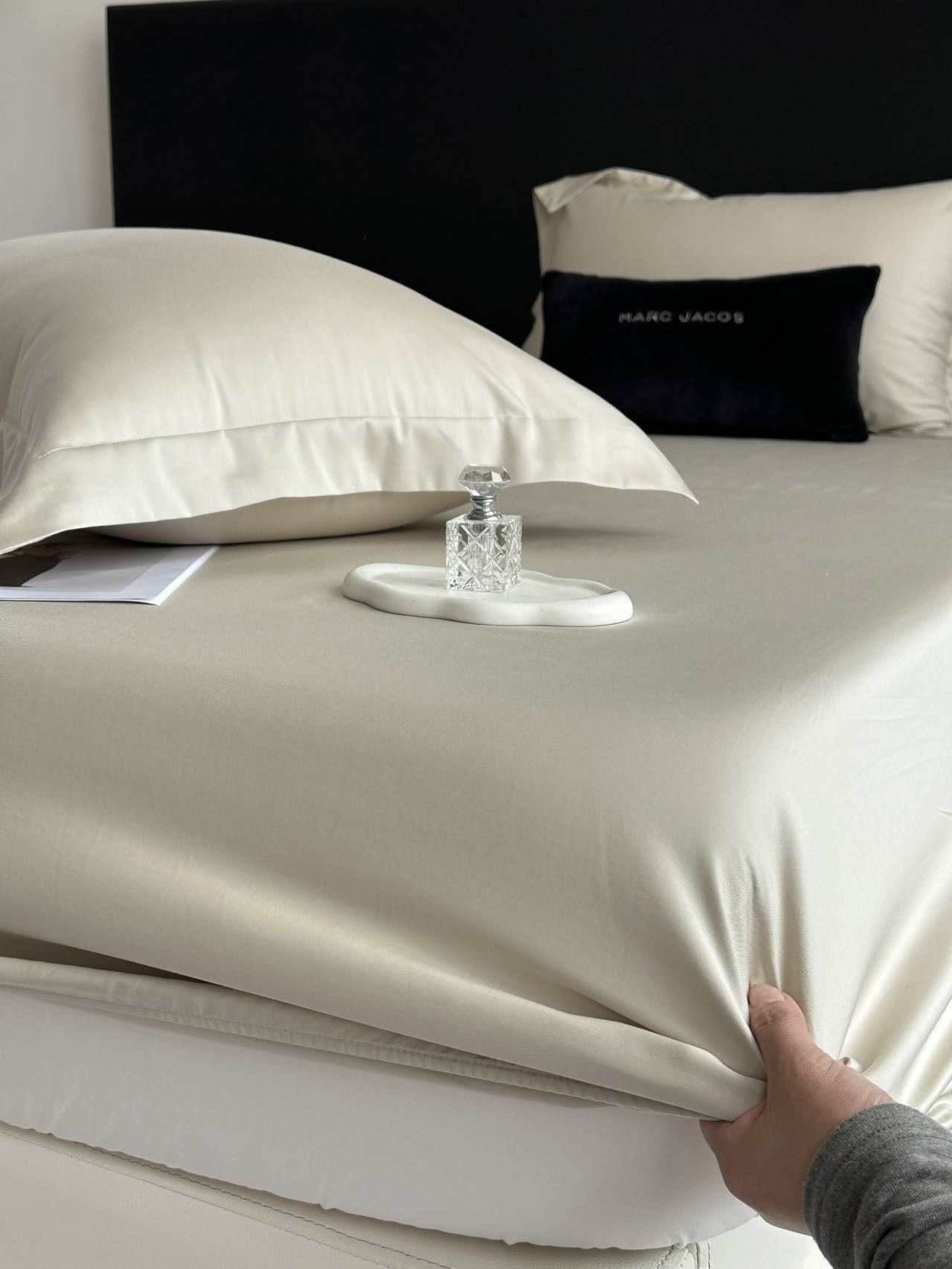 100%莱赛尔天丝面料❗低至79❗【莱赛尔天丝床笠】清爽丝滑可裸睡，夏天使用简直不要太舒服了