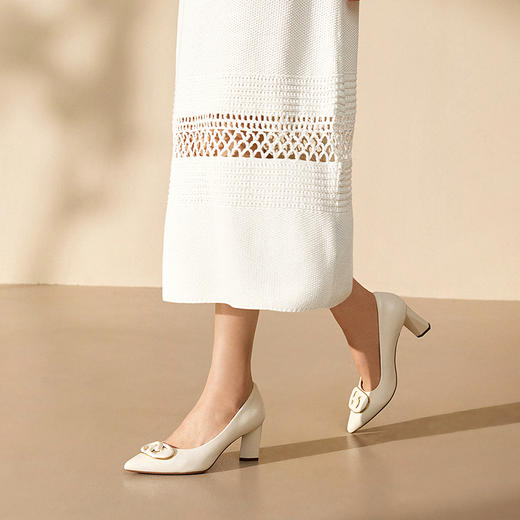 【静音系列】千百度粗高跟羊皮鞋女通勤正装浅口单鞋A25171680 商品图1