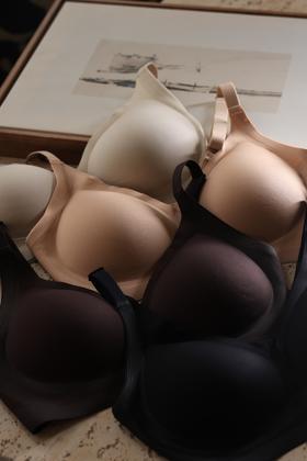 买赠内裤一条！线雕Bra悬浮提拉塑形文胸内衣套装 无痕裸感，抑菌去味 随心搭配，不显痕迹～