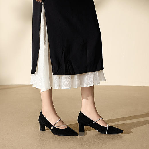 【静音系列】千百度粗高跟鞋女款通勤羊皮浅口单鞋A25185620 商品图1