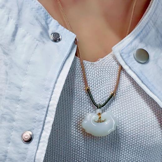 和田玉锁型项坠 商品图9