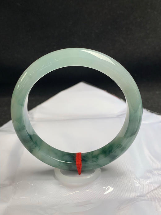 612952，60.5圈口，冰飘花正圈平安镯，冰晴底飘深蓝花，底子冰胶有光感 商品图3