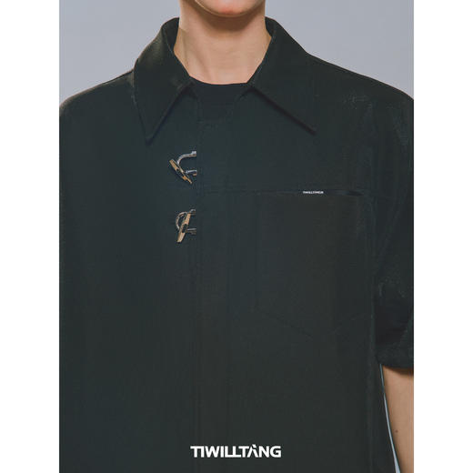 启世录TIWILLTANG“光钦予焕”垂感短袖衬衫男休闲短裤套装夏背心 商品图3