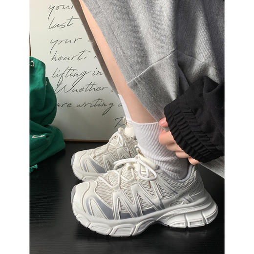 【YW】无忧购夏季百搭网面透气卡皮巴拉厚底轻便老爹鞋MIS-3817（截单后3-5天发货) 商品图3