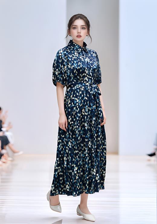 衣领断摆收腰斜插包连衣裙 商品图0