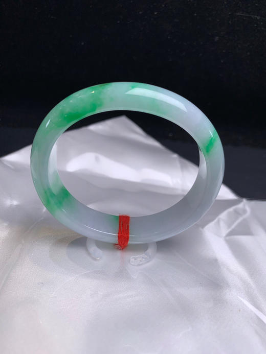 612947，54.3阳绿贵妃，颜色辣阳绿，条型也不错，干净清爽 商品图0