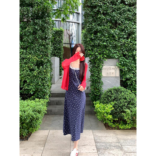 【169元任选2件】现货秒杀！卖完下架不再补 ！假两件小碎花吊带连衣裙 商品图2