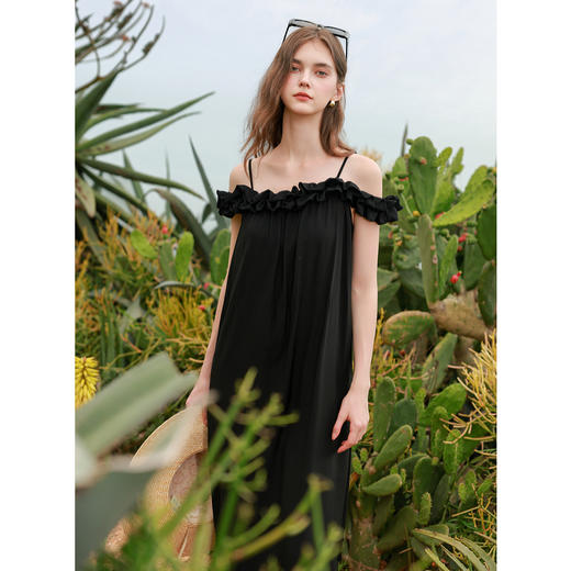 三彩2025夏季新款优雅小黑裙荷叶边连衣裙宽松A字裙长裙M 商品图1